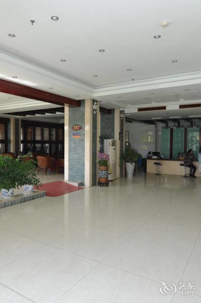 Sanya Jingwei Hotel - سانيا المظهر الخارجي الصورة