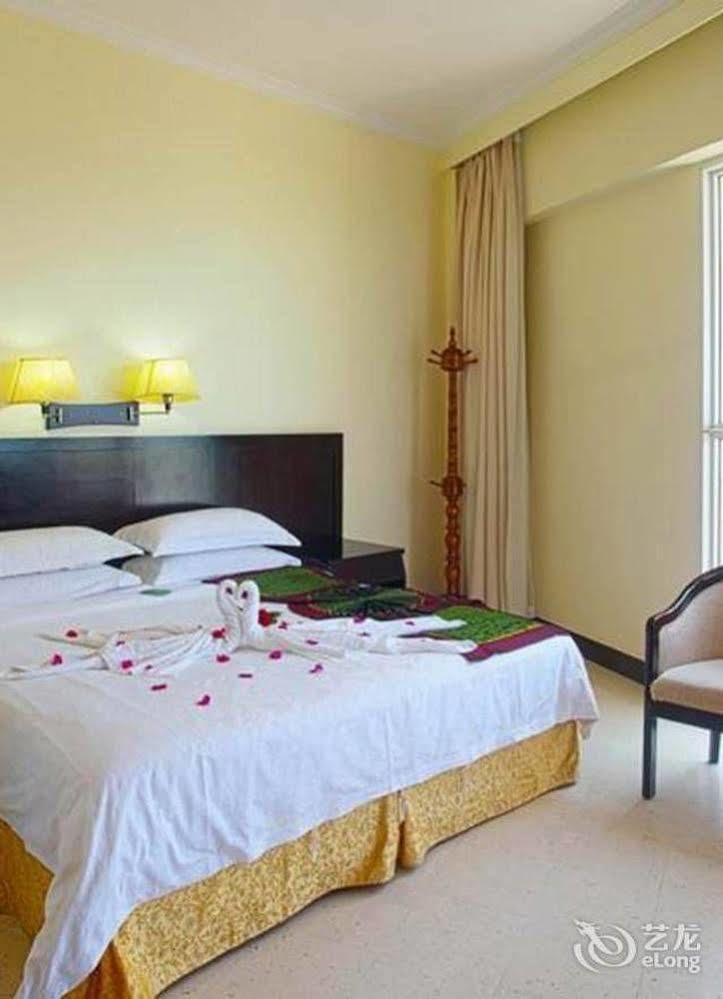 Sanya Jingwei Hotel - سانيا المظهر الخارجي الصورة